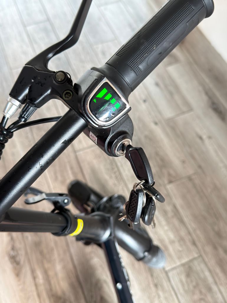 Used ENGWE T14 Electric Folding Bike ENGWE T14. 2022 Urban — image 4 of 5