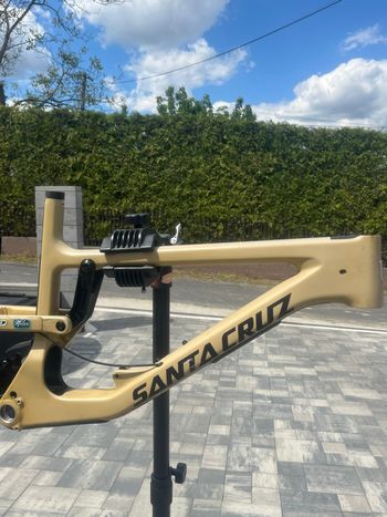 Used Santa Cruz Nomad C S 2018 Frameset 2018 Mountainbike, Orange, 27.5 — image 7 of 10
