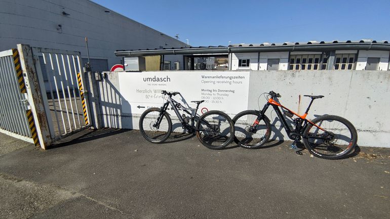 Used Orbea RISE H30 2022 2022 Mountainbike, Hellgrau, 29 — image 3 of 3