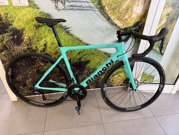 Used Bianchi Sprint Shimano 105 2022 Road & Gravel — image 2 of 4