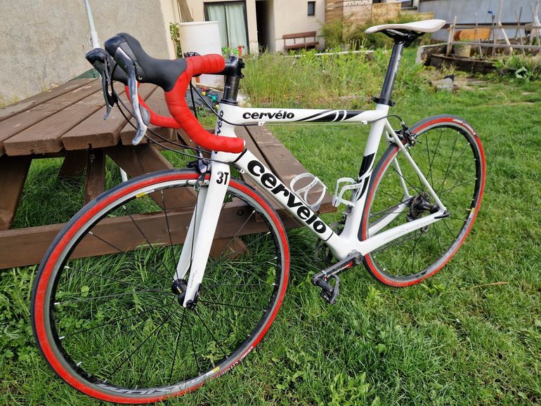 Used Cervélo Soloist Shimano Ultegra 2017 Road & Gravel, White — image 2 of 14