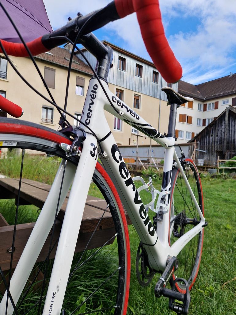 Used Cervélo Soloist Shimano Ultegra 2017 Road & Gravel, White — image 3 of 14