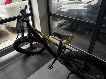 Used Jeep Jeep Mountain E-Bike MHR · Modelljahr 2022 2022 Mountainbike, Black — image 2 of 4