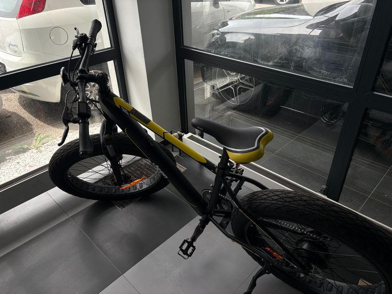 Used Jeep Jeep Mountain E-Bike MHR · Modelljahr 2022 2022 Mountainbike, Black — image 2 of 4