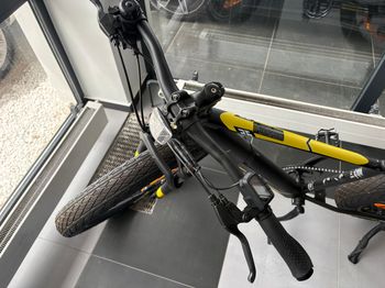 Used Jeep Jeep Mountain E-Bike MHR · Modelljahr 2022 2022 Mountainbike, Black — image 4 of 4