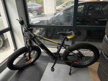 Used Jeep Mountain E-Bike MHR · Modelljahr 2022 2022 MTB