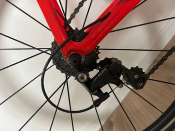 Used Giant Propel Shimano 105 2017 Road & Gravel, Rojo — image 6 of 9