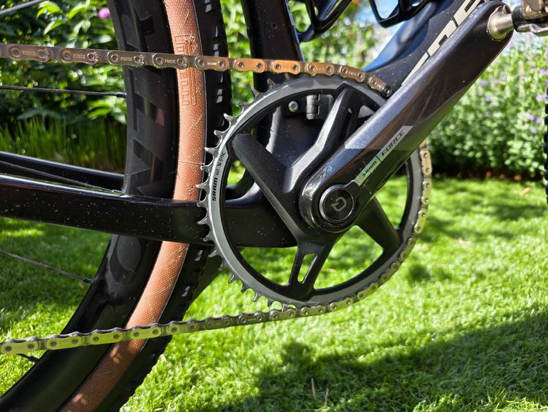 Used Trek Checkmate SLR 7 AXS 2025 2025 Road & Gravel — image 4 of 8