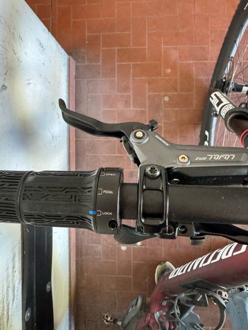 Używany Specialized Epic SRAM GX Eagle AXS 2025 Mountainbike — zdjęcie 5 z 9