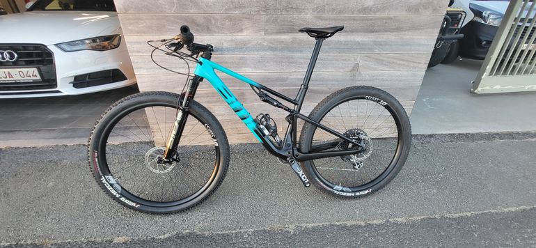 Used BMC Fourstroke 01 ONE 2024 2024 Mountainbike, Black, 29 — image 1 of 5