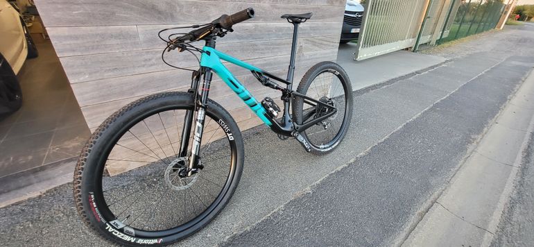 Used BMC Fourstroke 01 ONE 2024 2024 Mountainbike, Black, 29 — image 2 of 5