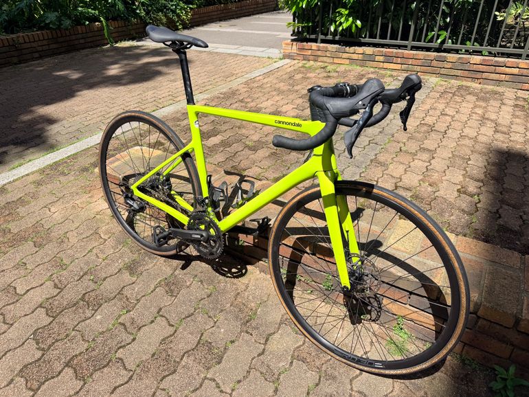 Used Cannondale SuperSix EVO Neo 3 2023 2023 Road & Gravel, White — image 2 of 8