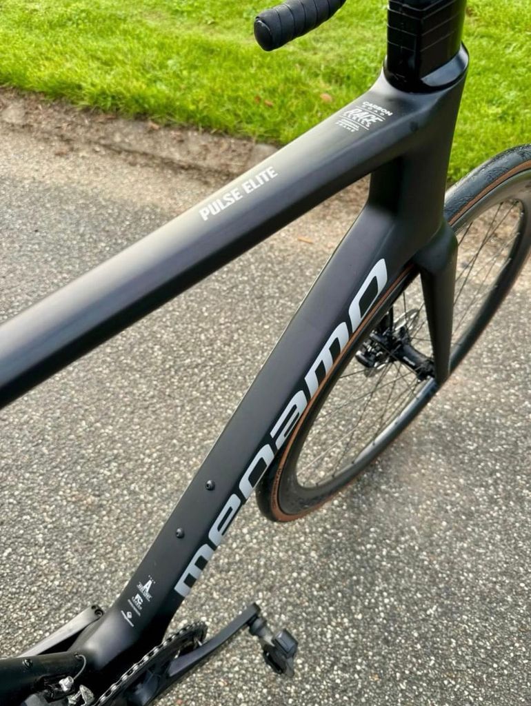 Used Megamo PULSE ELITE 15 SH12 2024 2024 Road & Gravel, Black — image 8 of 9