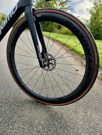 Used Megamo PULSE ELITE 15 SH12 2024 2024 Road & Gravel, Black — image 6 of 9