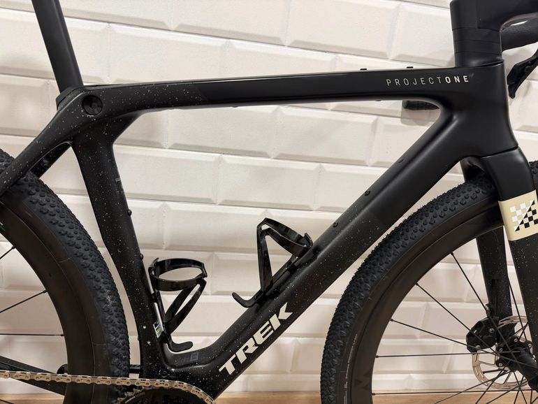Used Trek CHECKMATE SLR 6 RIVAL AXS 2026 Road & Gravel, Schwarz — image 2 of 15
