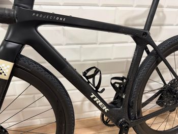 Used Trek CHECKMATE SLR 6 RIVAL AXS 2026 Road & Gravel, Schwarz — image 12 of 15