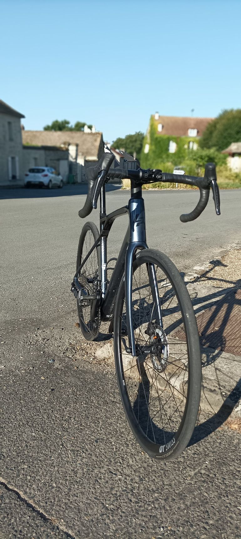 Used Lapierre Pulsium SAT 7.0 2026 2026 Road & Gravel, Black — image 2 of 6