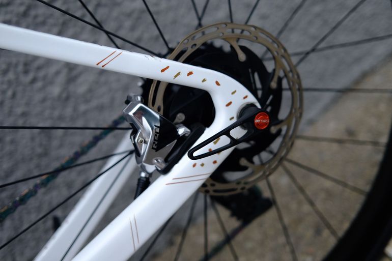 Used WIAWIS Radical SRAM Red eTap AXS 2023 Road & Gravel, White — image 8 of 15
