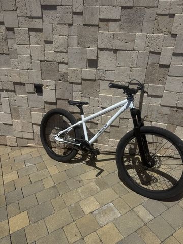 Käytetty Merida Dirt Shimano Deore 2021 Mountainbike — kuva 6 / 15