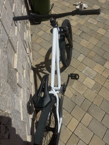 Käytetty Merida Dirt Shimano Deore 2021 Mountainbike — kuva 8 / 15