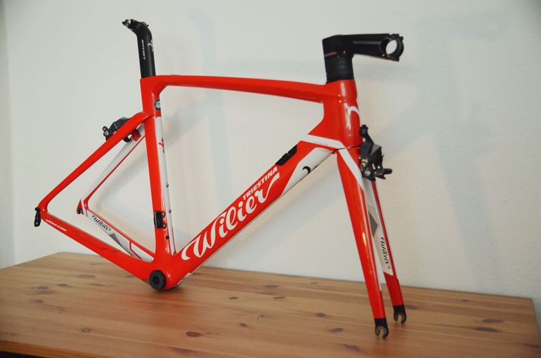Used Wilier Cento 10 Air Frameset 2016 Road & Gravel — image 1 of 26