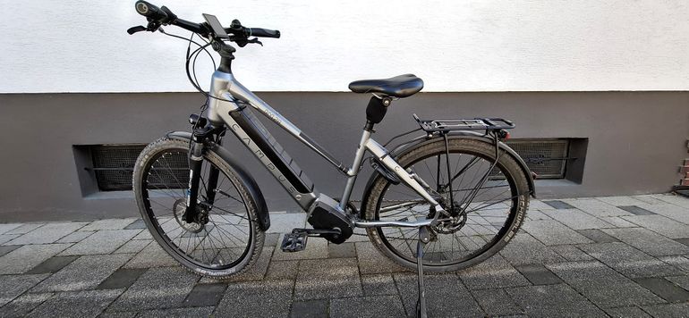 Used Campus Bm28 2021 Urban, Light Gray — image 4 of 6