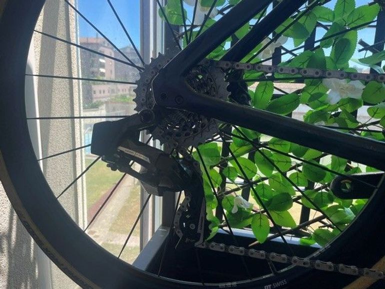 Used Specialized Tarmac SRAM Force eTap AXS 2021 Road & Gravel — image 3 of 6