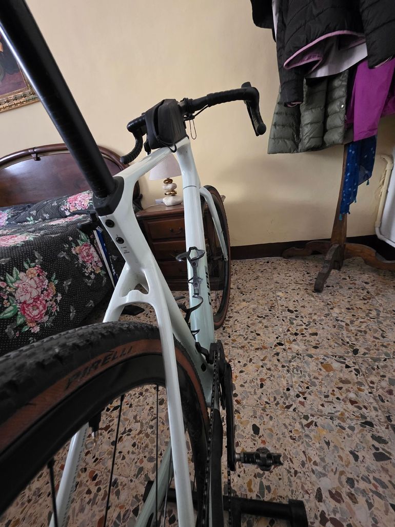 Used CUBE NUROAD C:62, EX 2025 2025 Road & Gravel, Light Gray — image 2 of 7