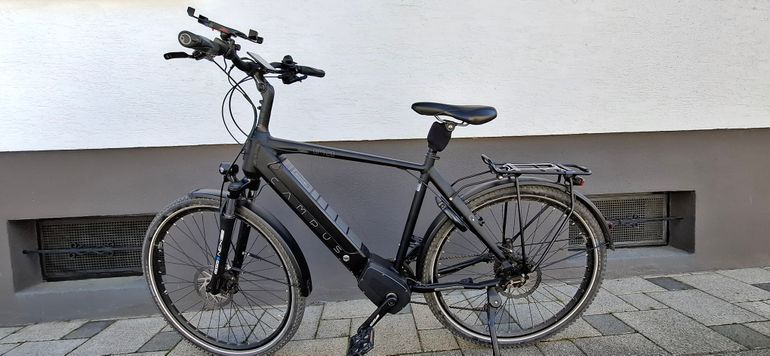 Used Campus BM 28 2021 Urban, Black — image 1 of 7