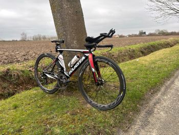 Used Kuota Kalibur Campagnolo Super Record EPS 2019 Road & Gravel, Black — image 2 of 4