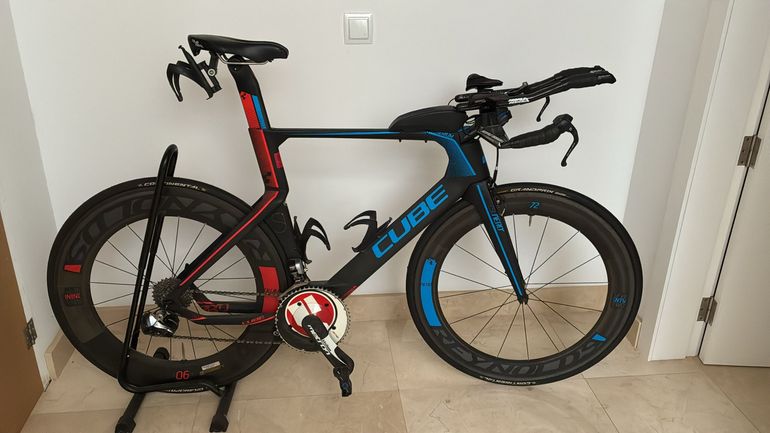 Used CUBE Aerium Shimano Dura Ace Di2 2015 Road & Gravel — image 1 of 11