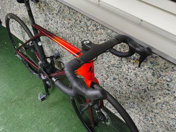 Used Lapierre Xelius SL 7.0 C2 2024 2024 Road & Gravel, Orange — image 10 of 13