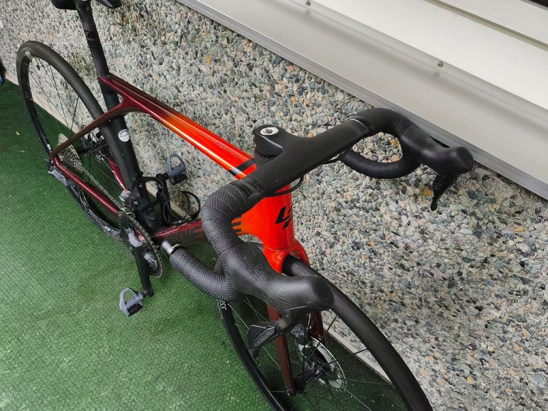 Used Lapierre Xelius SL 7.0 C2 2024 2024 Road & Gravel, Orange — image 10 of 13