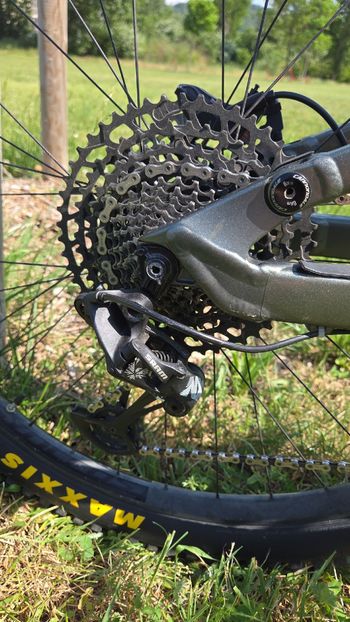 Used Cannondale Jekyll SRAM NX Eagle 2022 Mountainbike, Green — image 4 of 7