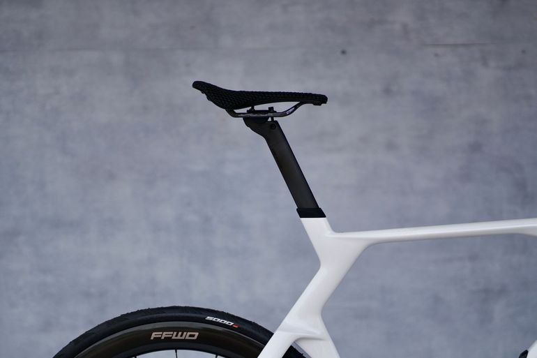 Used Colnago Y1Rs Shimano Dura Ace Di2 2026 2026 Road & Gravel, Blanco — image 4 of 27