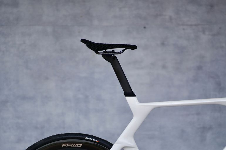 Used Colnago Y1Rs Shimano Dura Ace Di2 2026 2026 Road & Gravel, Blanco — image 13 of 27