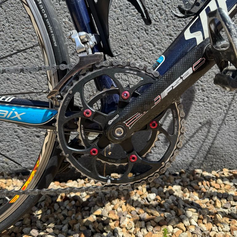 Used Specialized Roubaix SL4 Expert 2016 2016 Road & Gravel, Blue — image 4 of 8