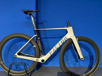 Used Factor OSTRO VAM - Frameset Premium 2026 Frameset 2026 Road & Gravel