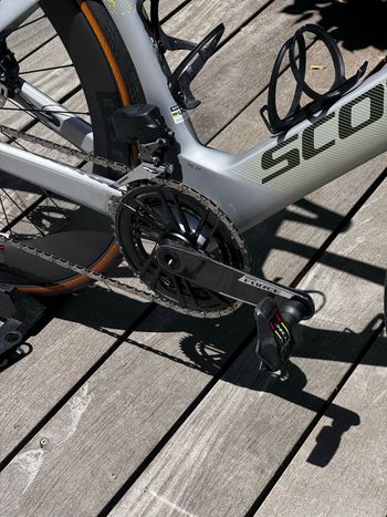 Used Scott Foil RC 30 2025 2025 Road & Gravel — image 2 of 6