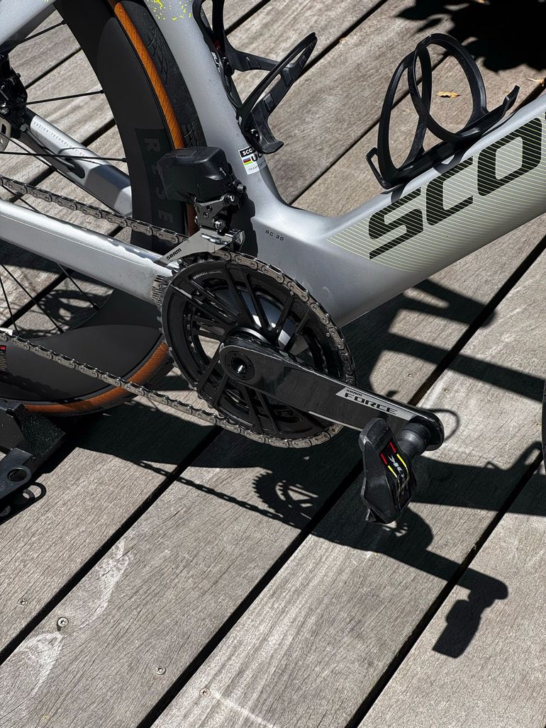 Used Scott Foil RC 30 2025 2025 Road & Gravel — image 2 of 6