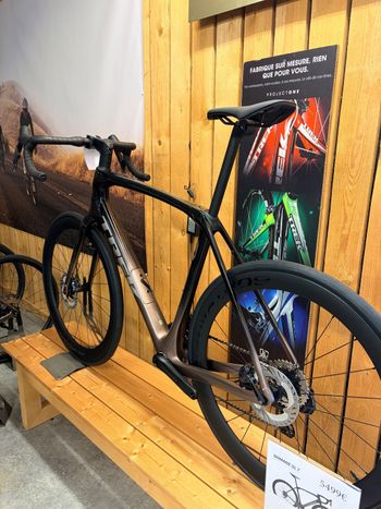 Used Trek Domane SL 7 Gen 4 2026 2026 Road & Gravel, Black — image 4 of 6