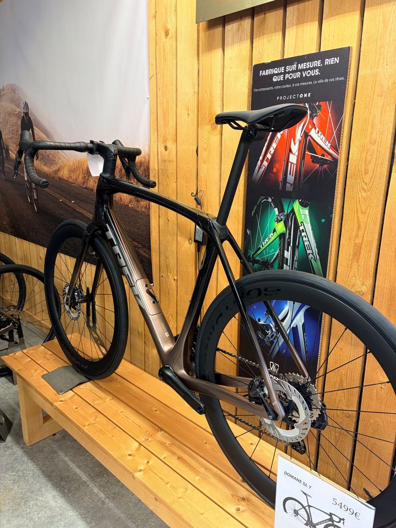 Used Trek Domane SL 7 Gen 4 2026 2026 Road & Gravel, Black — image 4 of 6