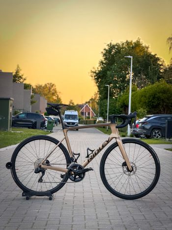 Used Ridley Falcn 105 Di2 2025 Road & Gravel, Black — image 2 of 15