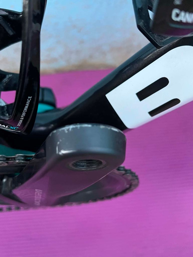Used Bianchi Oltre XR4 - Ultegra Di2 2022 2022 Road & Gravel, Black — image 19 of 23