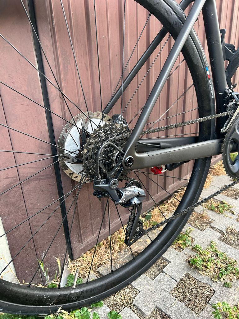 Used Scott Addict Shimano Ultegra 2023 Road & Gravel — image 11 of 13