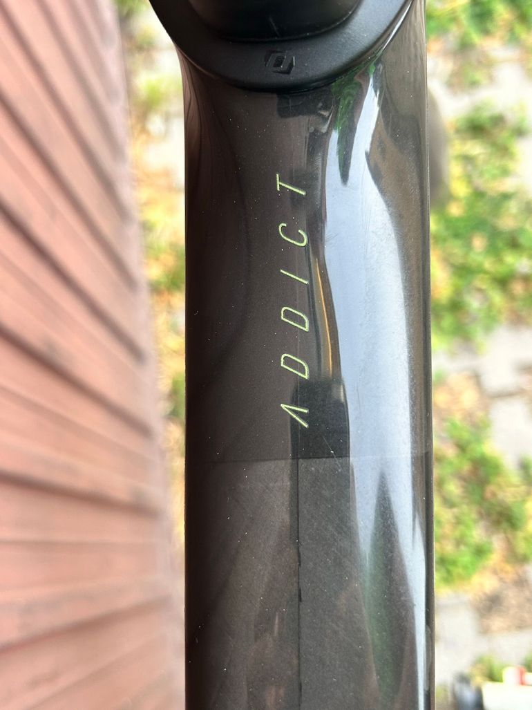 Used Scott Addict Shimano Ultegra 2023 Road & Gravel — image 7 of 13