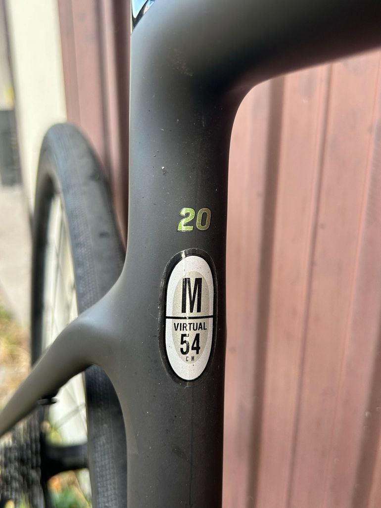 Used Scott Addict Shimano Ultegra 2023 Road & Gravel — image 6 of 13