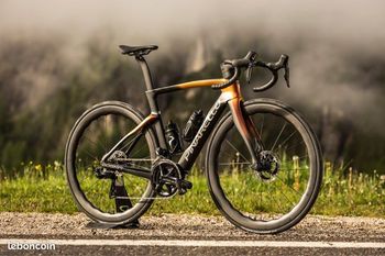 Used Pinarello DOGMA F DURA ACE Di2 2025 2025 Road & Gravel, Black — image 10 of 12