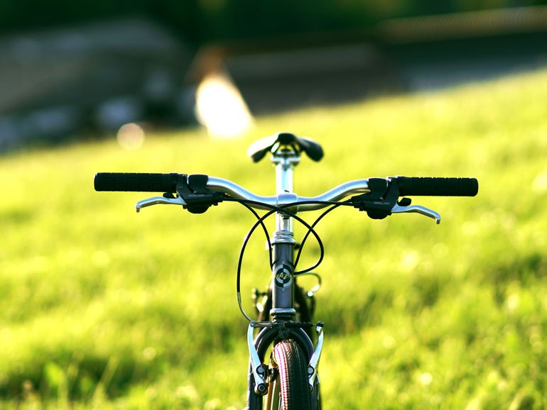 Used Focus Crater Lake 28" Flatbar Retro Gravelbike 1996 Road & Gravel, Light Gray — image 3 of 12