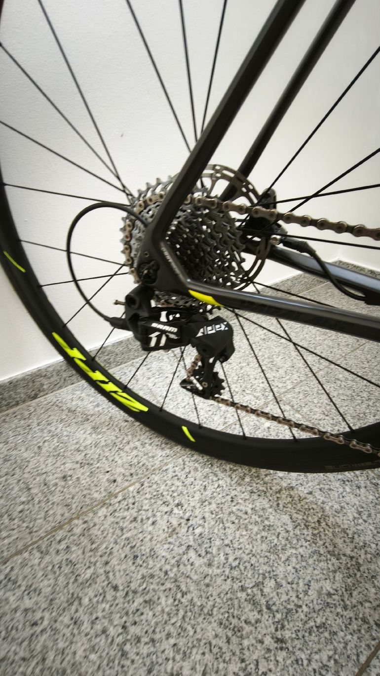 Used Focus Paralane SRAM Apex 2017 Road & Gravel, Schwarz — image 3 of 6